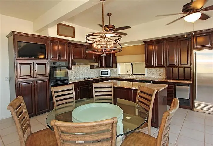 5911 Seashore Dr Newport Beach